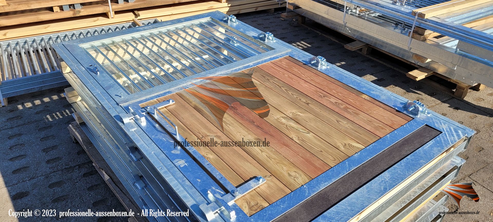 Stalltür kaufen & Paddocktür - Scheibetore | Pferdestalltür