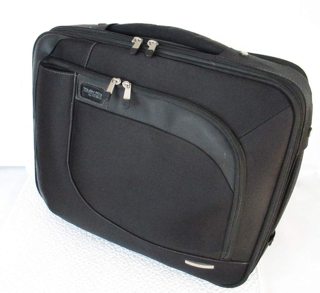 15 Zoll Notebook, Intel Pentium Silver Prozessor, 500 GB SSD, Windows 11 mit Tasche