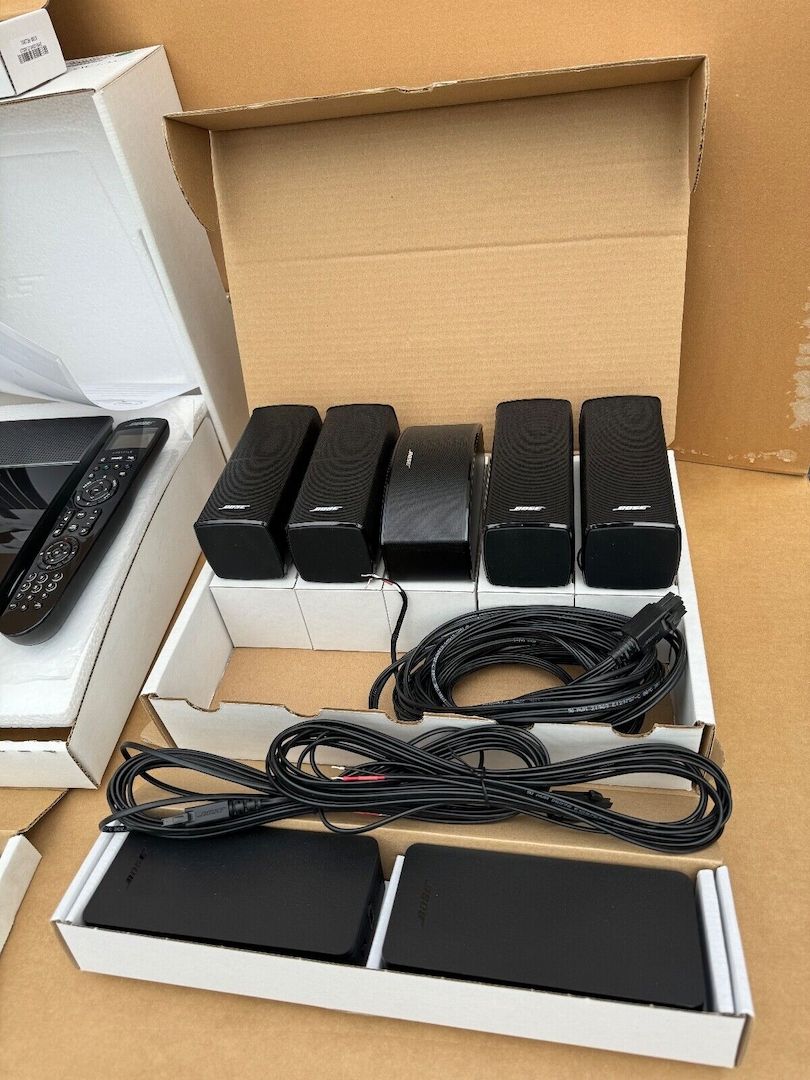 Bose Lifestyle 600 kabelloses Bluetooth-Surround-Sound-System