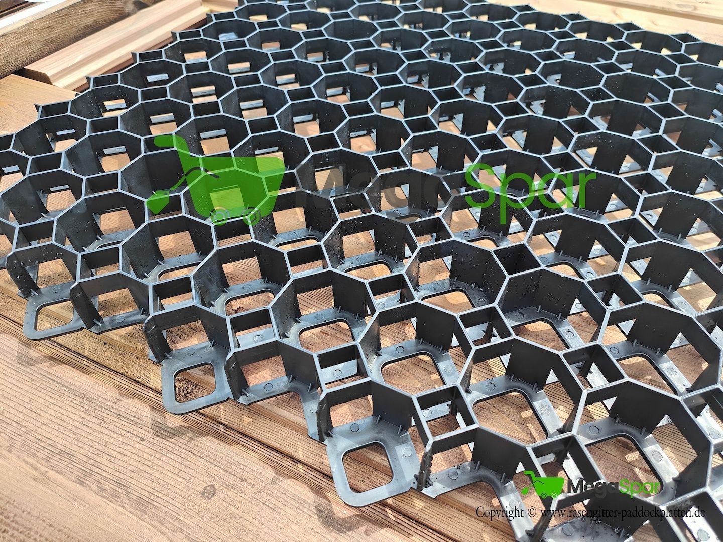 Rasengitter & Kiesgitter kaufen - Bodengitter NEOGRID 40 mm