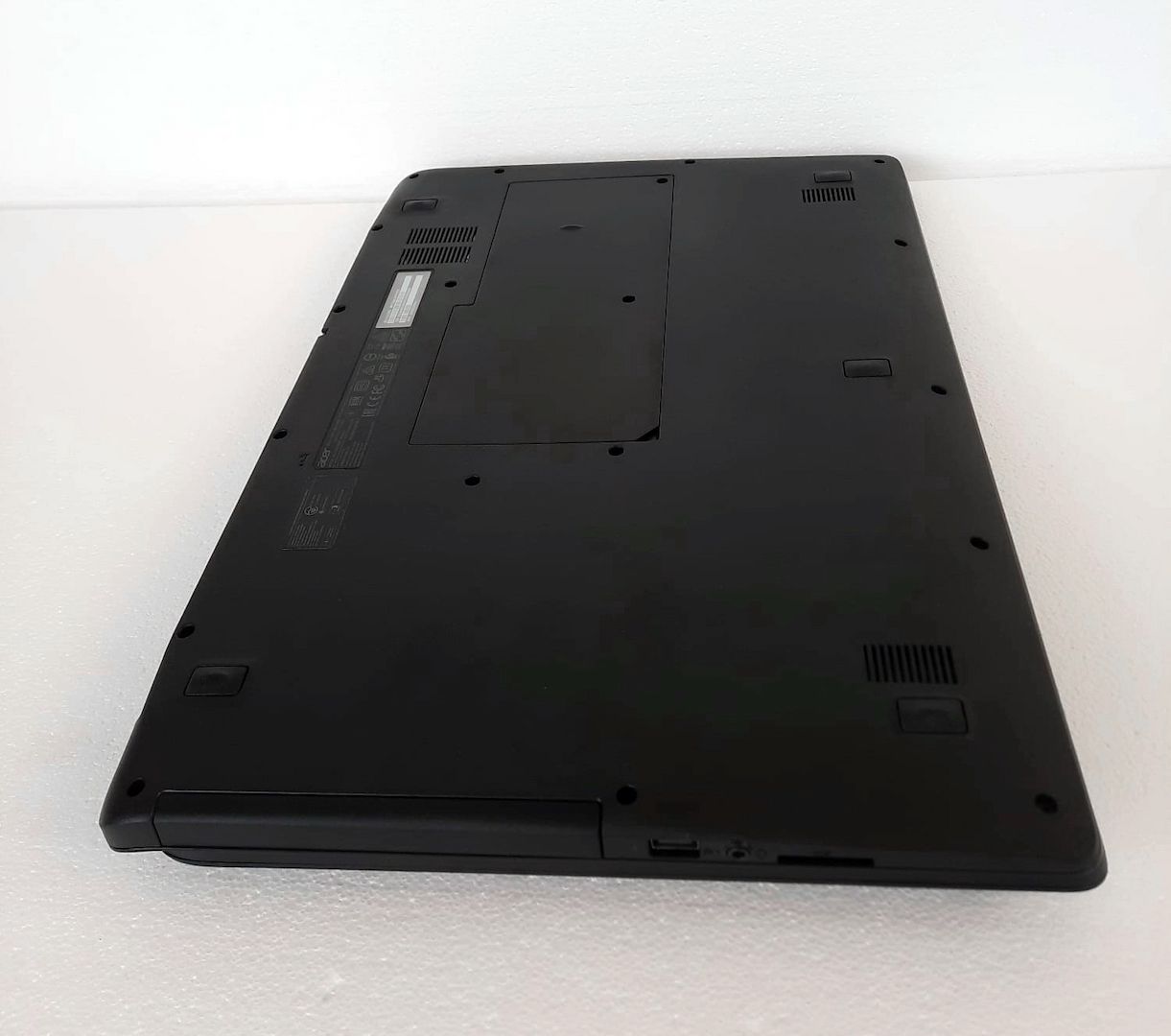 17 Zoll Acer Notebook mit Tasche, Laptop