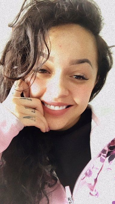 Sexy Frau verfügbar für Sex- und Massage-Begegnungen