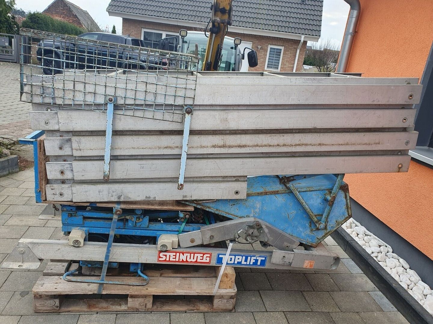 20m Steinweg Dachaufzug Dachdeckeraufzug Schrägaufzug Bauaufzug Stecklift Aufzug