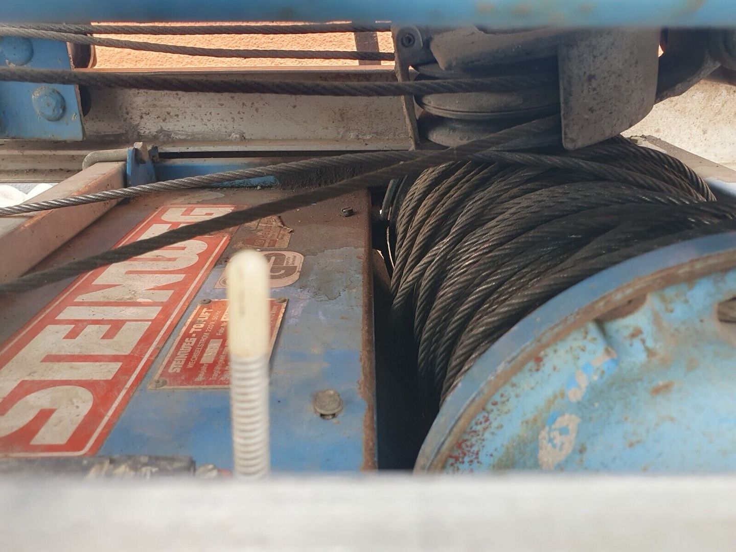 20m Steinweg Dachaufzug Dachdeckeraufzug Schrägaufzug Bauaufzug Stecklift Aufzug