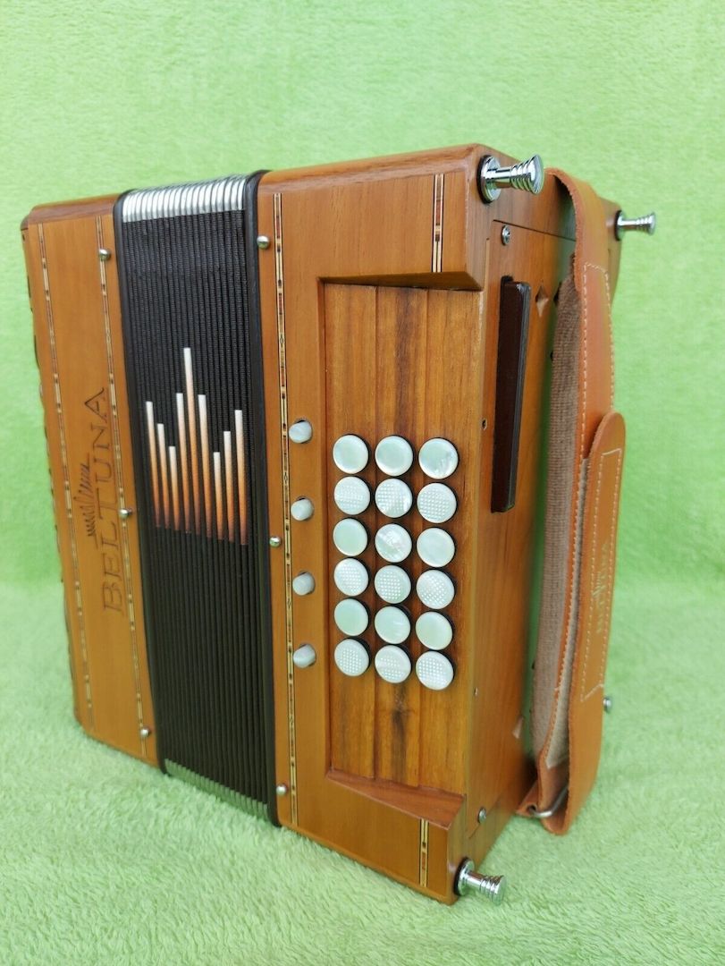 Beltuna Harmonika Made in Italy Diatonisches Akkordeon BELTUNA Harmonica