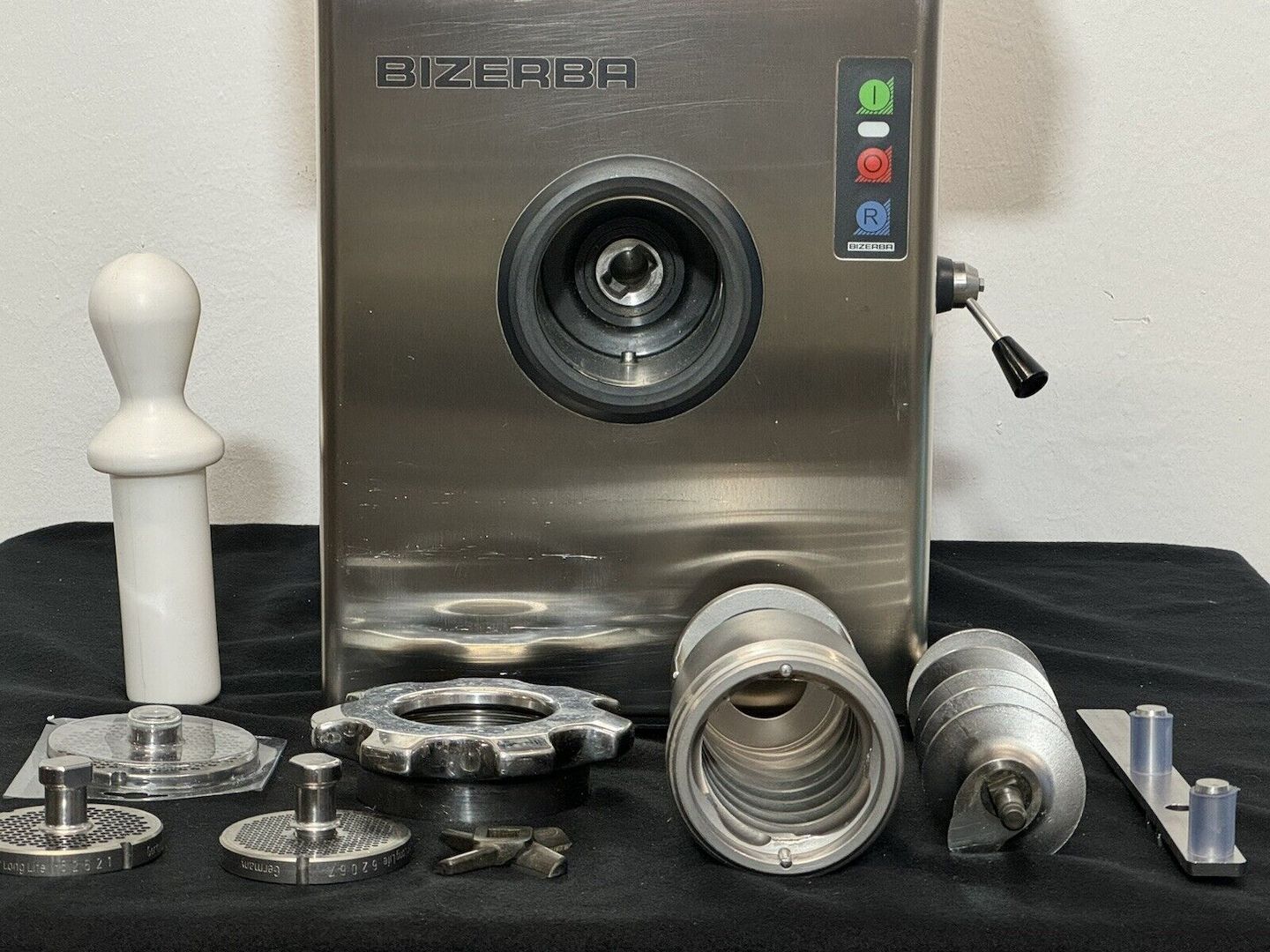 Bizerba FW N22 Fleischwolf Tischwolf Meat Mincer NEUWERTIG BJ 2021 Hack Wolf