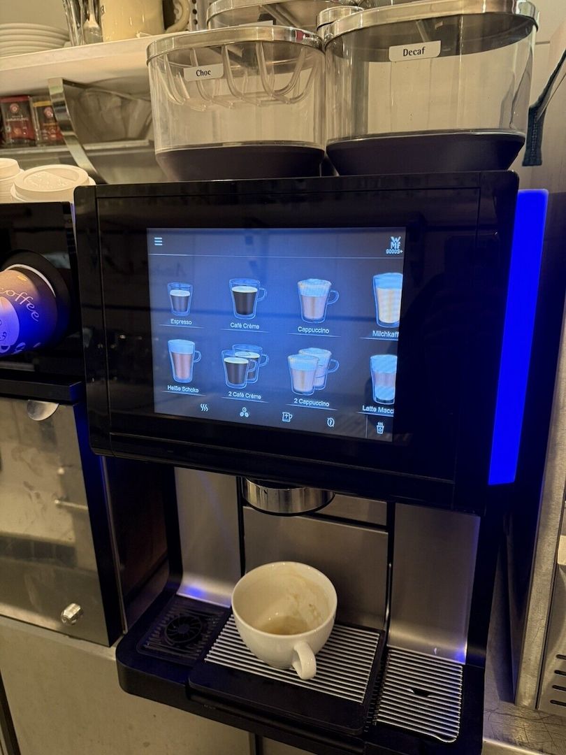 WMF 9000S PLUS , 4 Mühlen