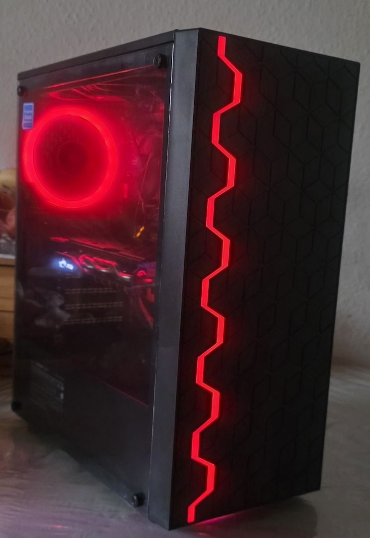 Custom neu RGB PC