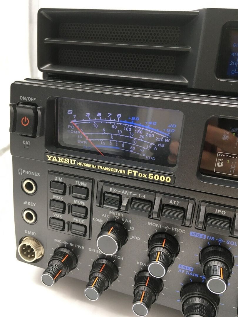 Yaesu FTDX5000MP Limited 200W HF All Mode Amateurfunk Transceiver