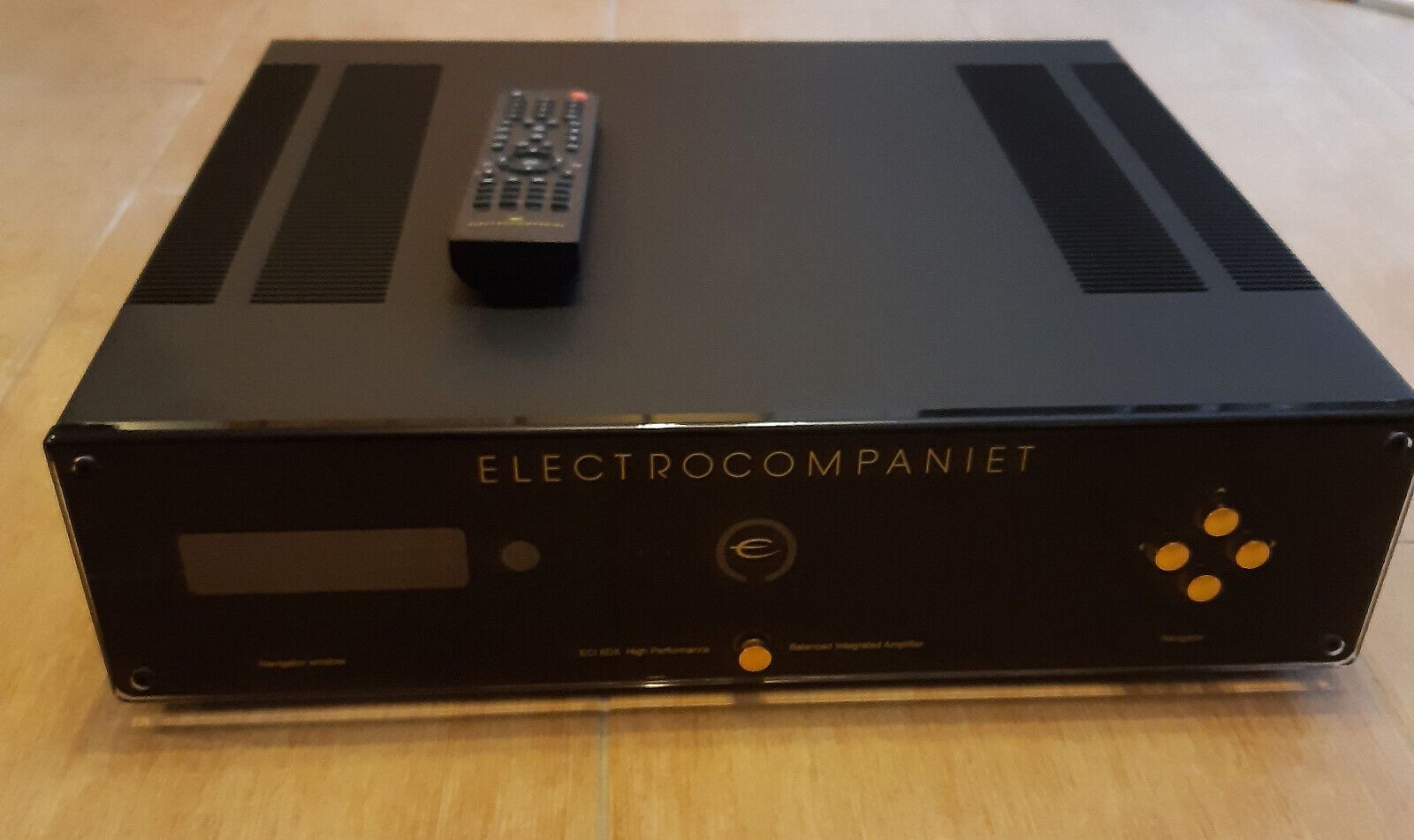 Electrocompaniet ECI 6DX