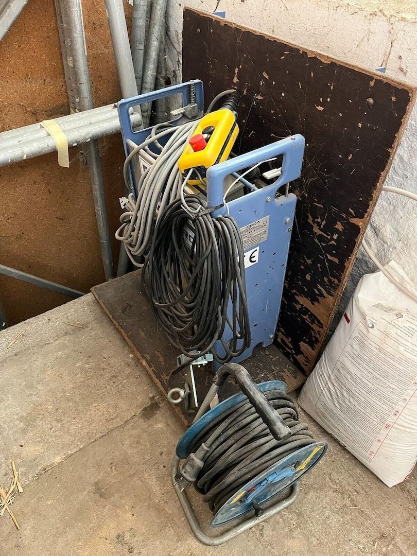 Geda 200kg Aufzug Dachdeckerlift Bauaufzug 15m in neuwertigem Zustand