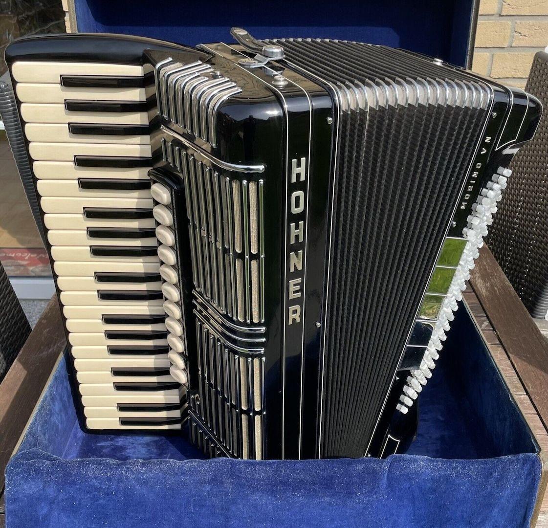 Hohner Akkordeon Morino V N 5-chörig