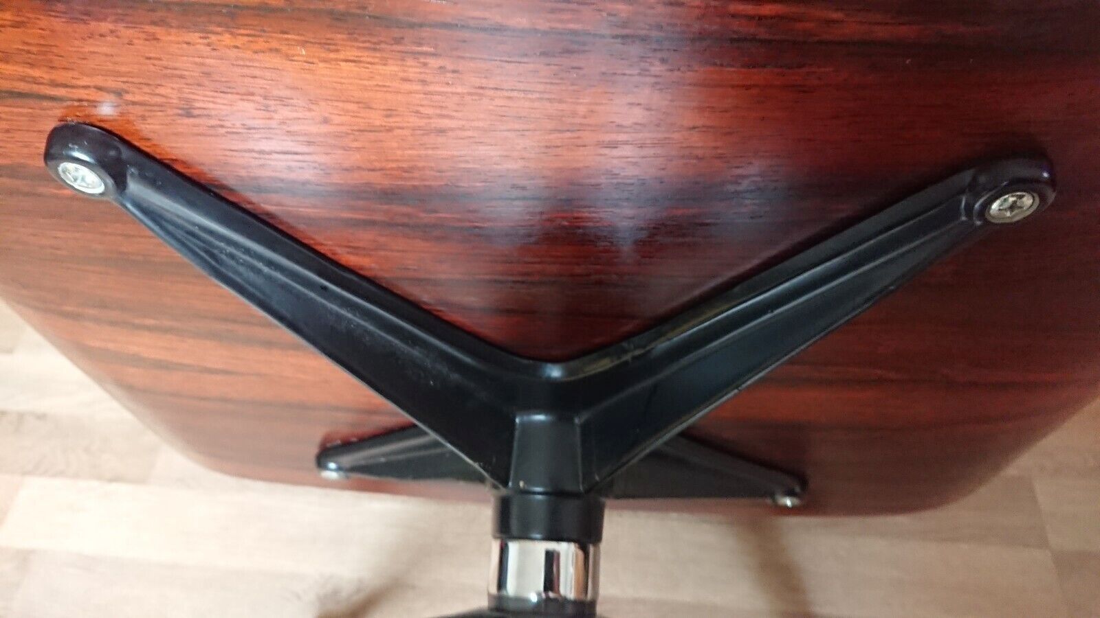 Lounge Chair Palisander  Leder schwarz Eames