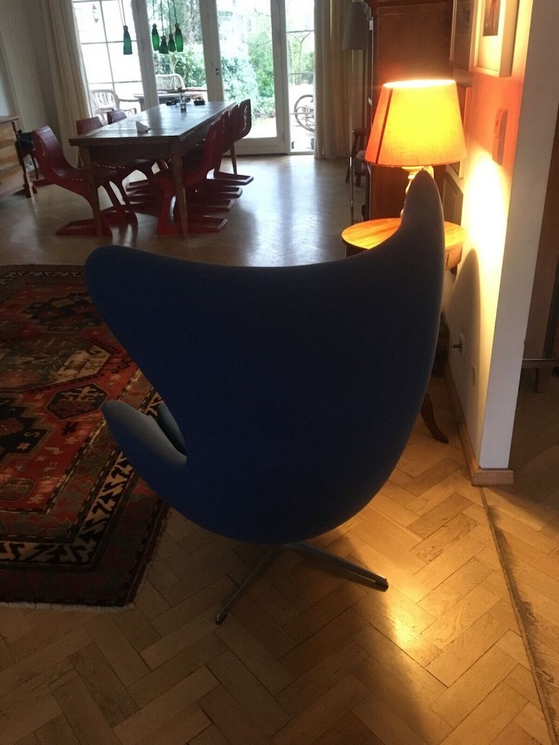 Original Fritz Hansen Egg Chair blau, Design Arne Jacobsen