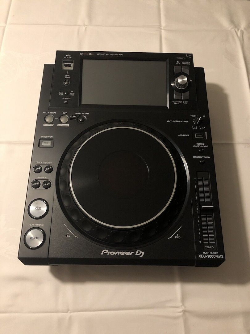 PIONEER DJ - XDJ 1000 MK2  Paar  + 2x Flightcase  WIE NEU