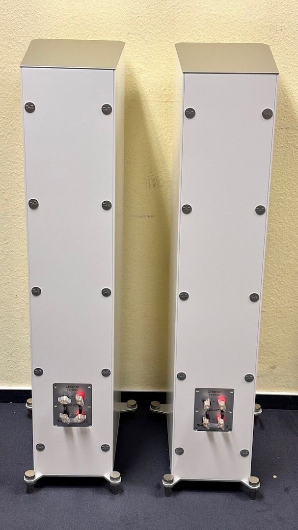 T+A Criterion S 2100 CTL 3-Wege-Transmissionline-Standlautsprecher (Paar)