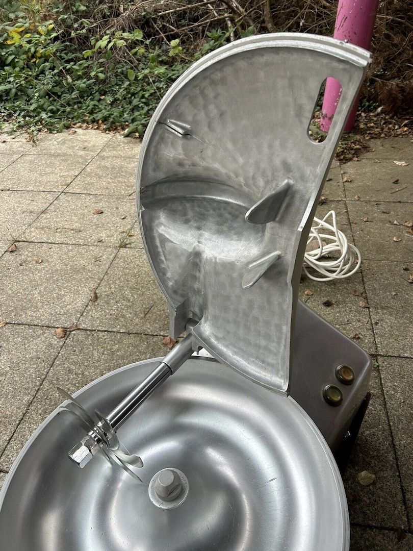 ADE KUTTER FLEISCHKUTTER CUTTER Tischkutter 11 Liter , 1 Gang 380 Volt