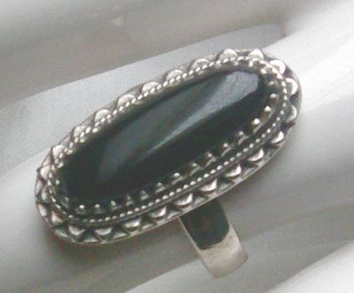 Ring, 925 Silber mit gefassten Onyxstein