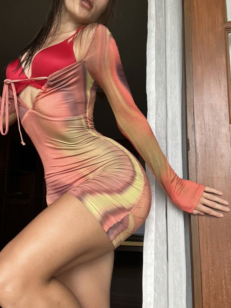 Eine sinnliche Frau und Sex ohne Kondom