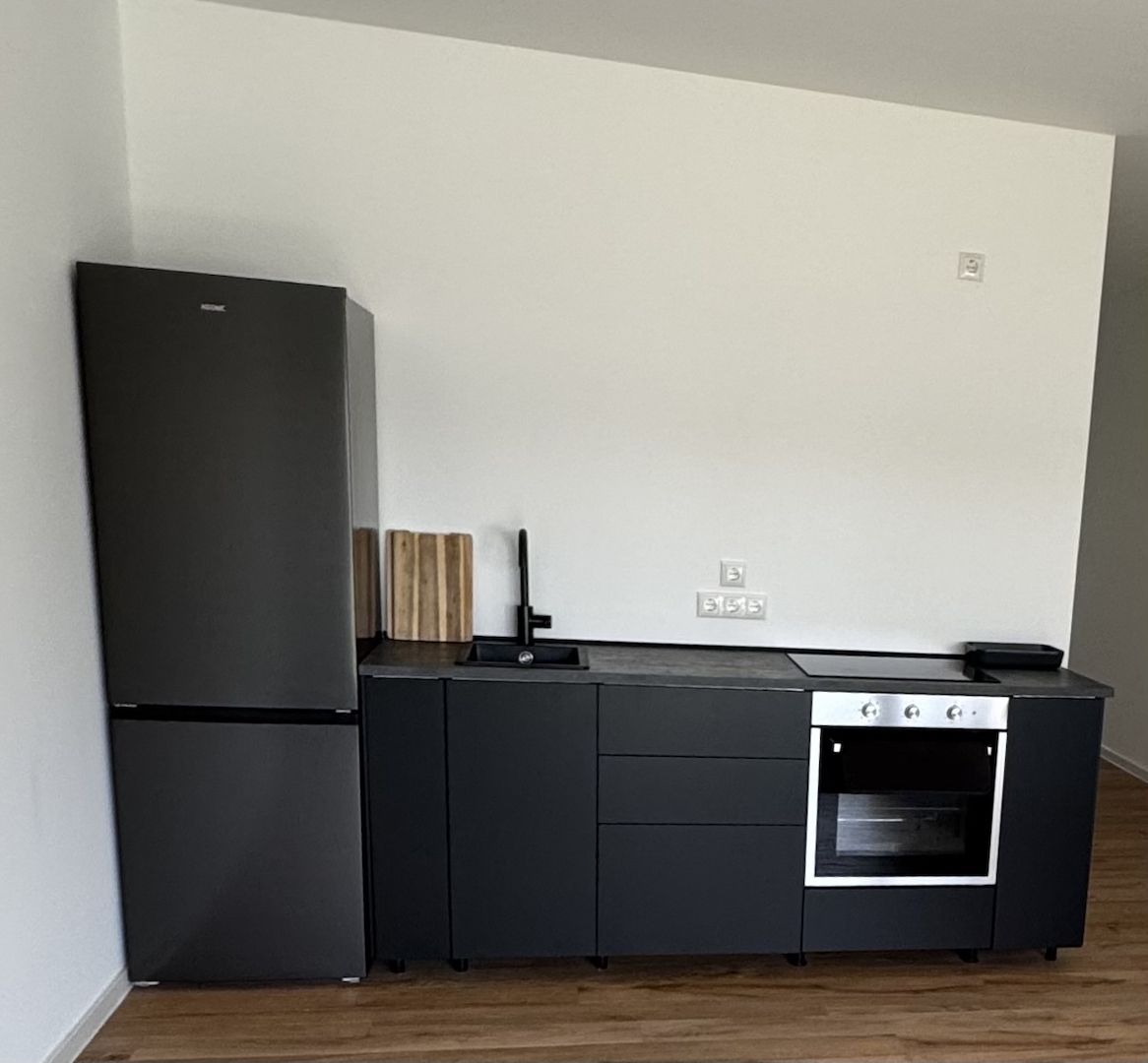 Dringend!! Ikea Küche mit Geräten zu verkaufen