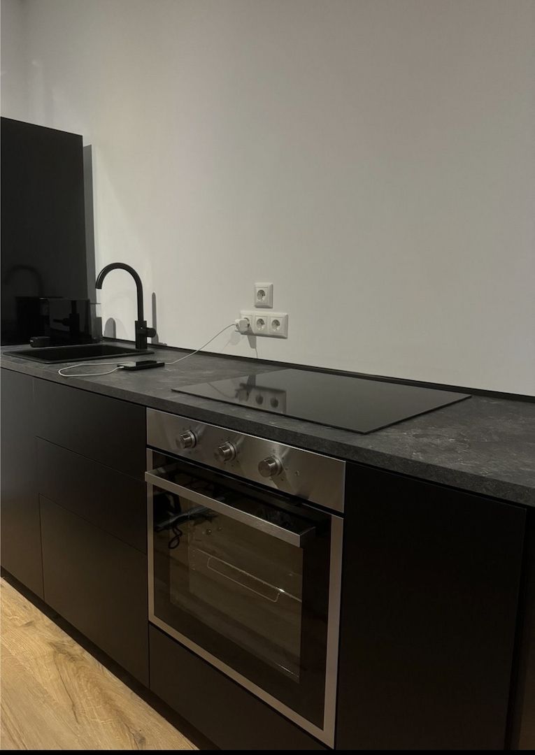 Dringend!! Ikea Küche mit Geräten zu verkaufen