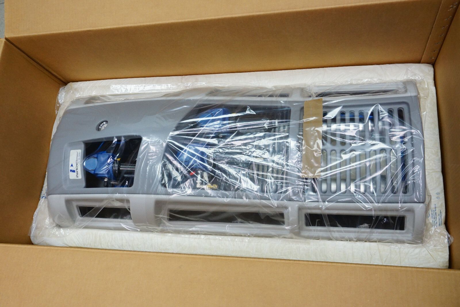 Perkin Elmer N9306286 N2 Whisper Nitrogen Generator