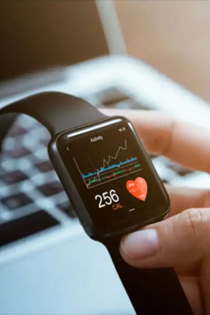 S52M Sports Fitness Tracker Wearable Devices