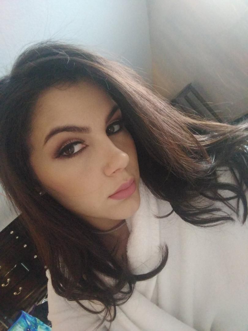 Lässige Begegnungen zwischen Erwachsenen