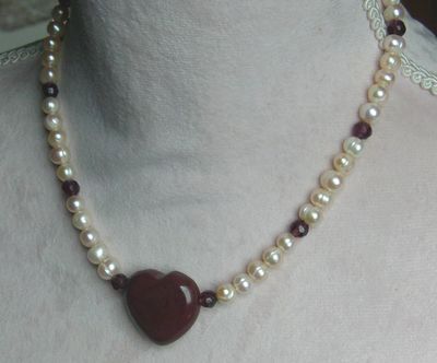Herzkette, Achatherz mit Perlen und Kristallen