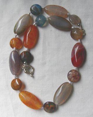 Edelsteinkette mit einen Regenbogenachat