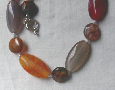 Edelsteinkette mit einen Regenbogenachat