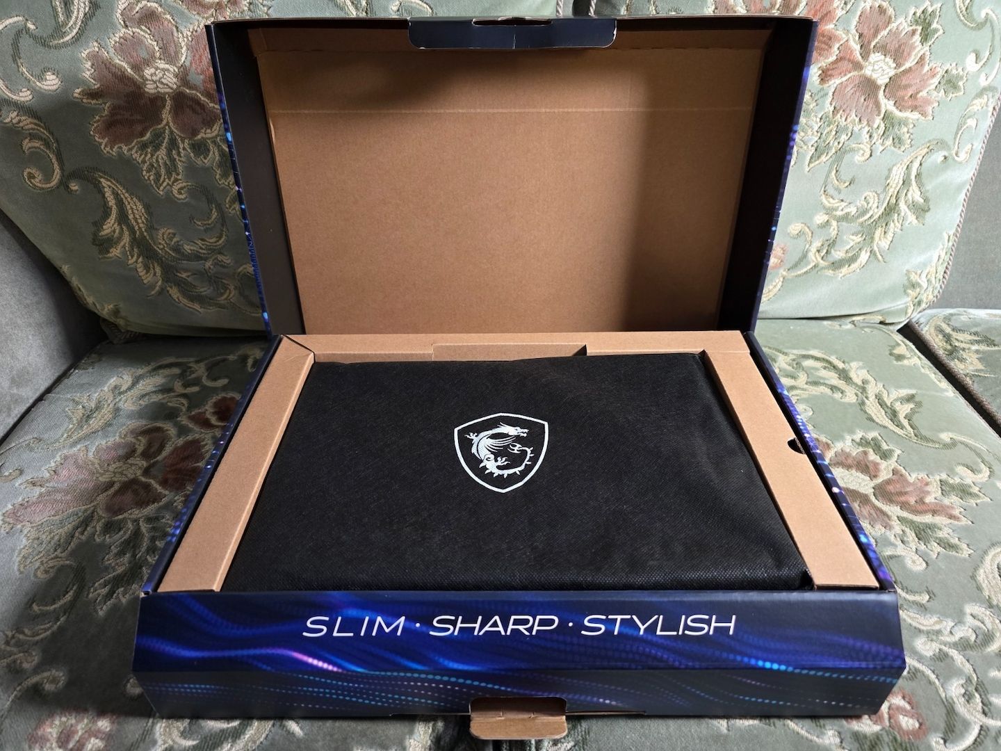 MSI Stealth A16 Ryzen AI 9 HX 370 RTX 5080 32GB Laptop