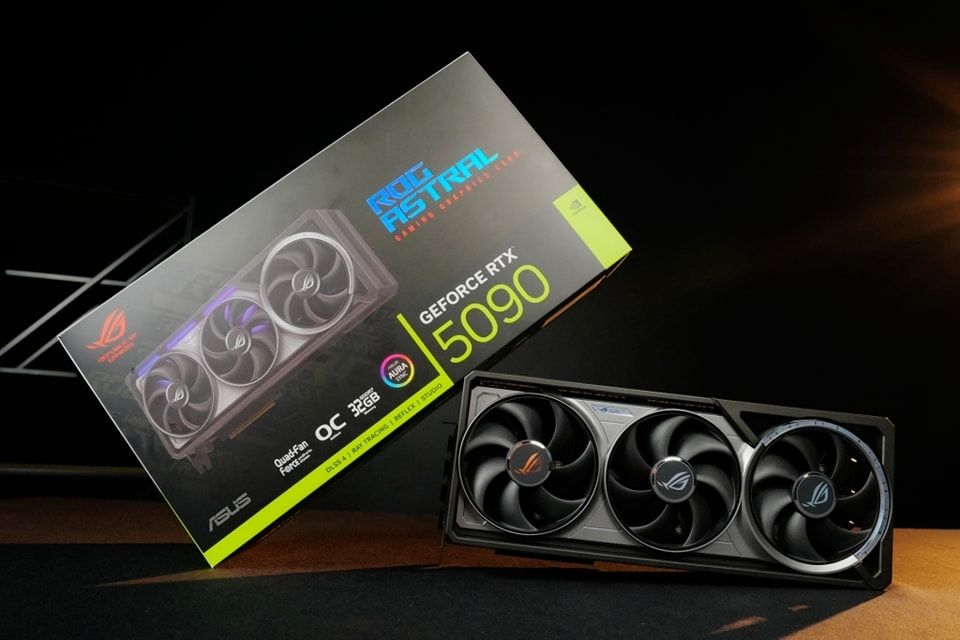 Grafikkarte GeForce RTX 5090, RTX 5080, RTX 5070 Ti, RTX 5070, RTX 4090, RTX 4080 Super, RTX 4080