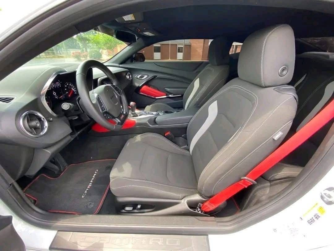 Chevrolet Camaro 1SS, Baujahr 2021.