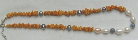 Edelsteinkette mit Perlen, den Jade und den Blauquarz