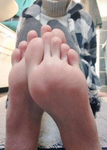 Selbstbewusste Geldlady sucht solventen, langfristigen Finsub!