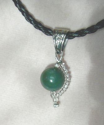 Anhänger, grüner Heliotrop mit Rocaille