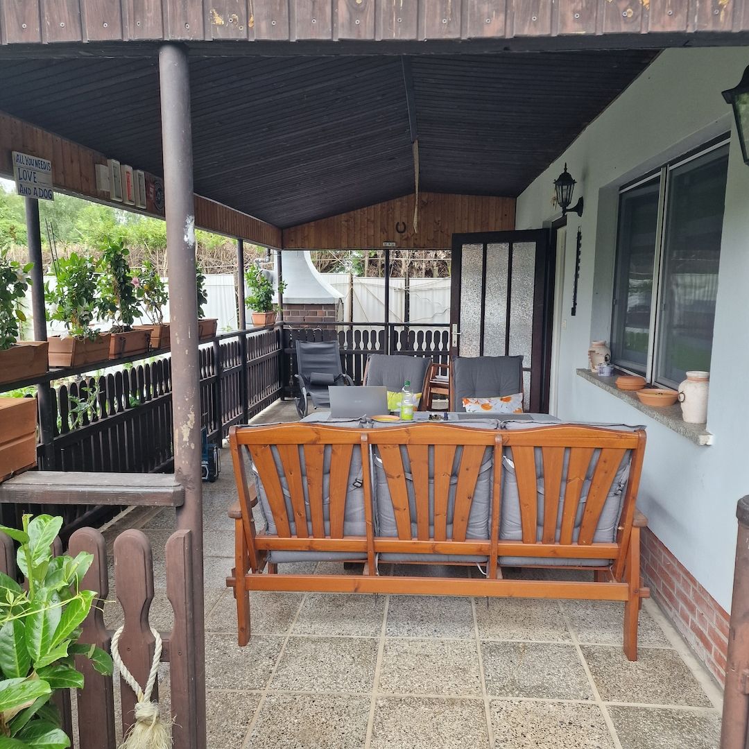 Idyllischer Kleingarten Garten 400 qm Steinhaus Bad Küche