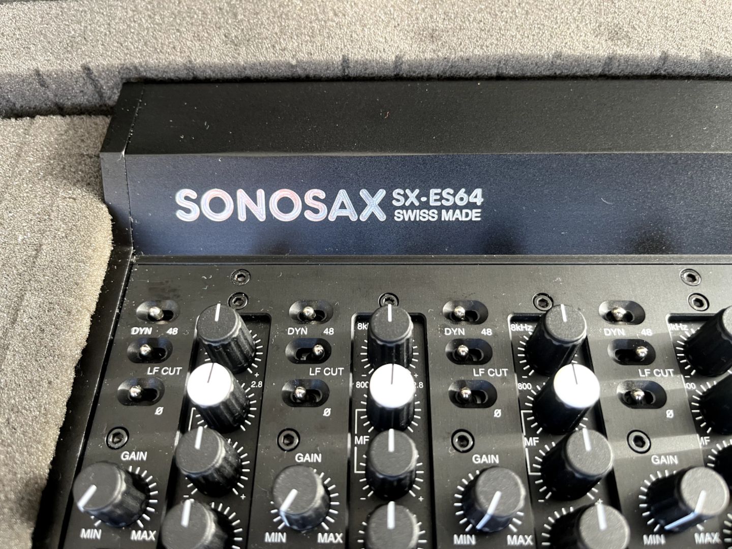 Sonosax SX-ES64 mit 6x EQ Modulen