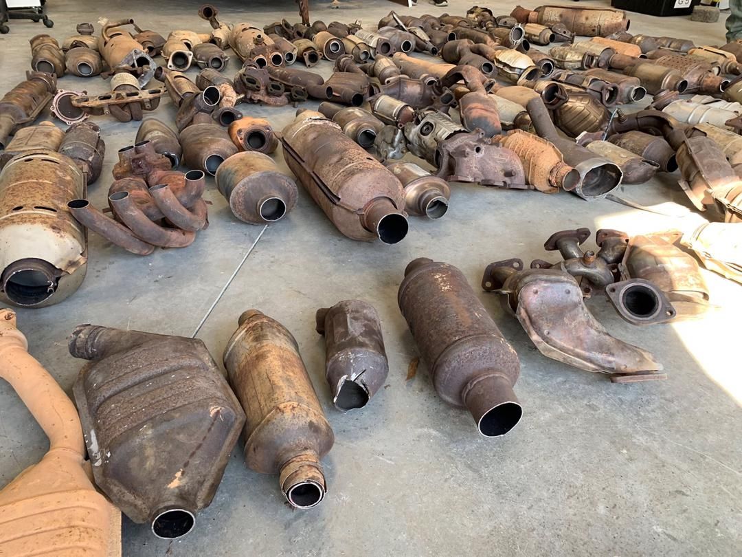 Katalysatoren zu verkaufen