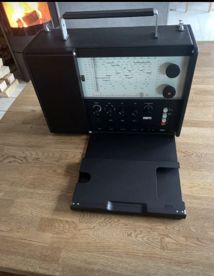 Braun Weltempfänger T 1000 Schwarz