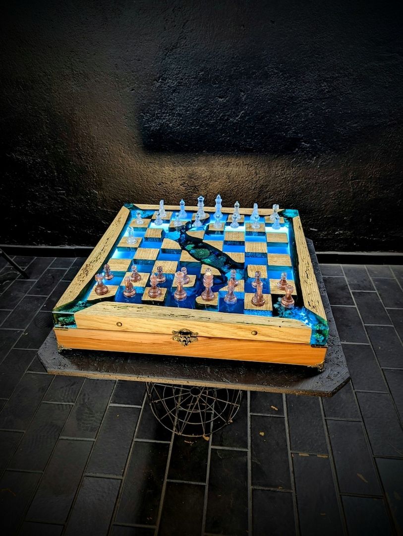 Schachbrett Piratenstil Handgemacht Holz Resin LED