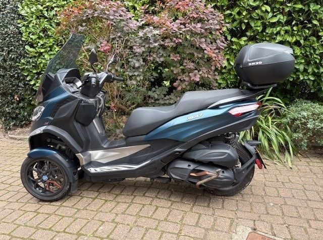 Piaggio MP3 530 HPE Exclusive CVT Euro 5 Benzin-Automatik, Baujahr 2022