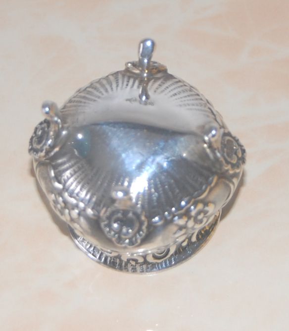 Antik: Zuckerdose mit Zange Albert Bodemer 835 Silber