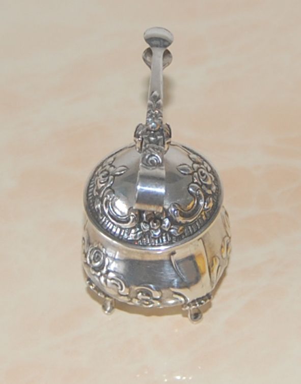 Antik: Zuckerdose mit Zange Albert Bodemer 835 Silber