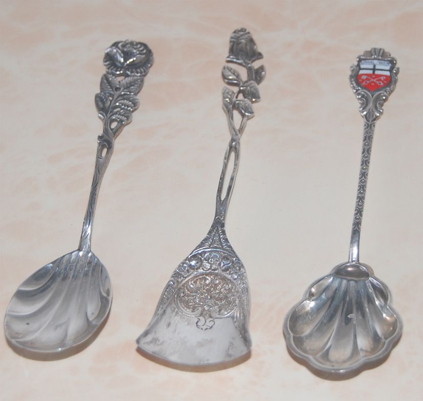 Konvolut Drei Sahnelöffel Zuckerlöffel 1 x 835, 1x 800,1x 800 Antiko.