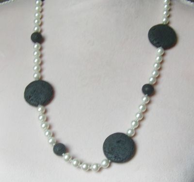 Perlen-Lavakette, sportlich, chic und elegant