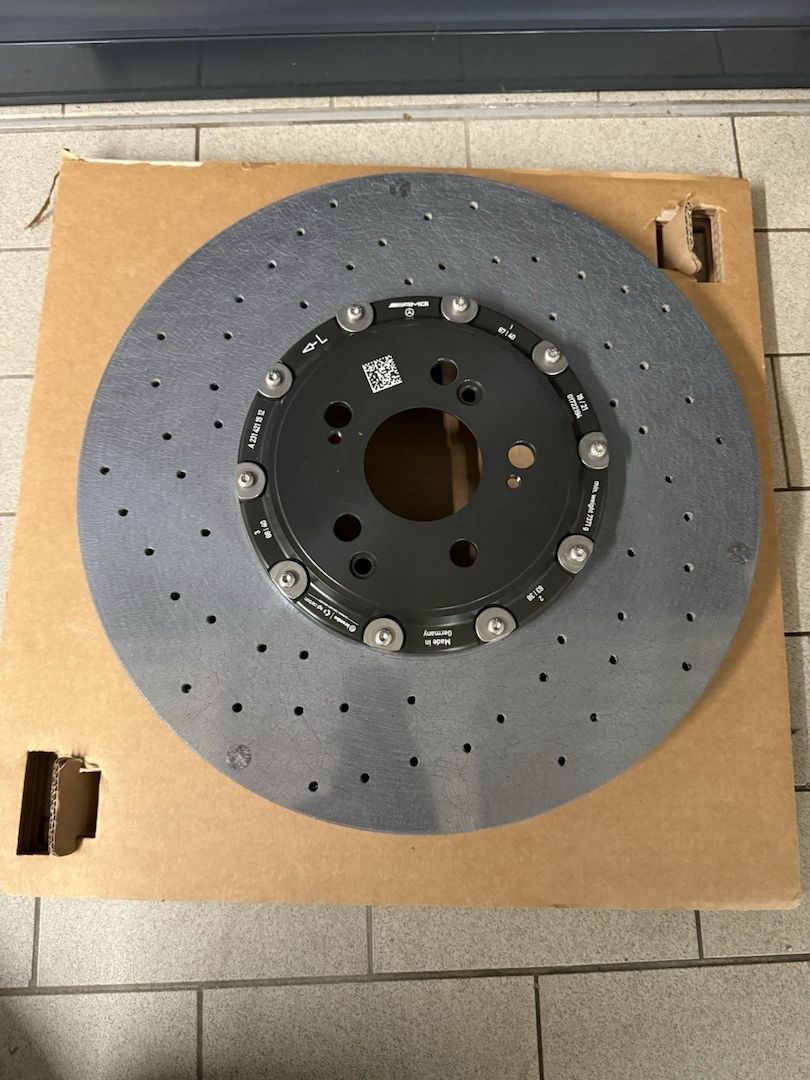 Mercedes AMG Ceramic Bremsanlage
