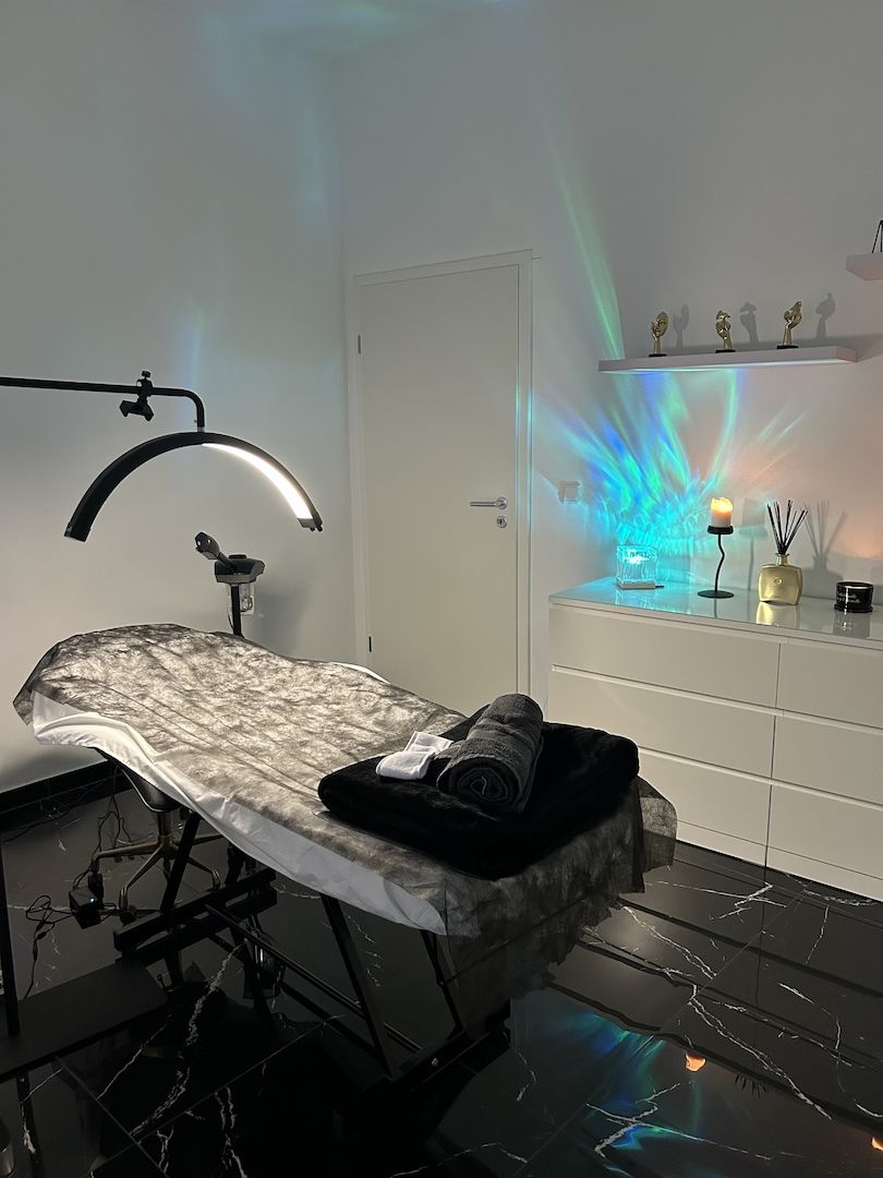 Kosmetikstudio abzugeben