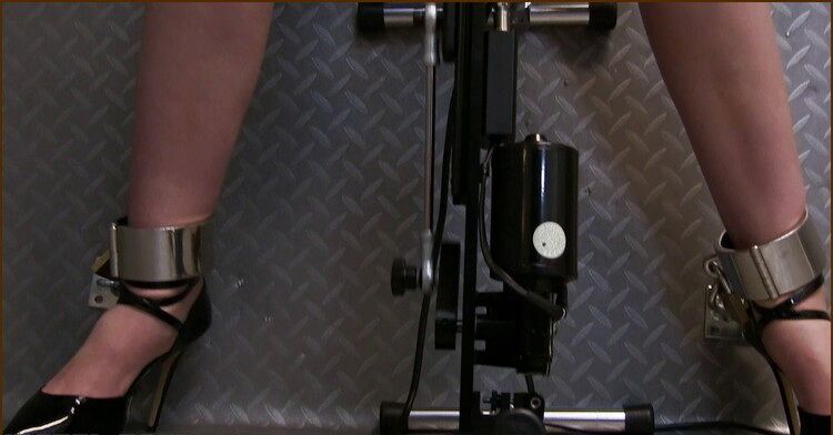 Online-Kurs für die devote Sie (zunächst online und bei Eignung später real)